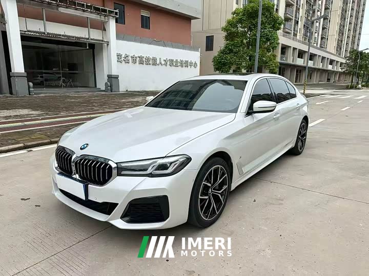 BMW 5 Series 530Li Luxury M Sport Package - ავტომობილი ჩინეთიდან