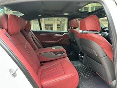BMW 5 Series 530Li Luxury M Sport Package - ფოტო 7