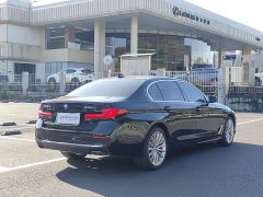BMW 5 Series 530Li Luxury Edition Premium Package - ფოტო 5