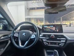 BMW 5 Series 530Li Luxury Edition Premium Package - ფოტო 9