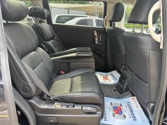 Honda Odyssey 2.0L Sharp Premium Edition - ფოტო 9