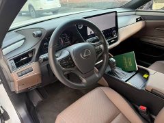 Lexus ES 200 Premium Edition - ფოტო 8