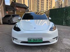Tesla Model Y Long Range All-Wheel Drive - ფოტო 2