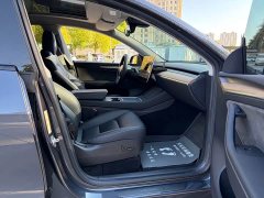 Tesla Model Y Long Range All-Wheel Drive - ფოტო 10