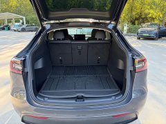 Tesla Model Y Long Range All-Wheel Drive - ფოტო 7