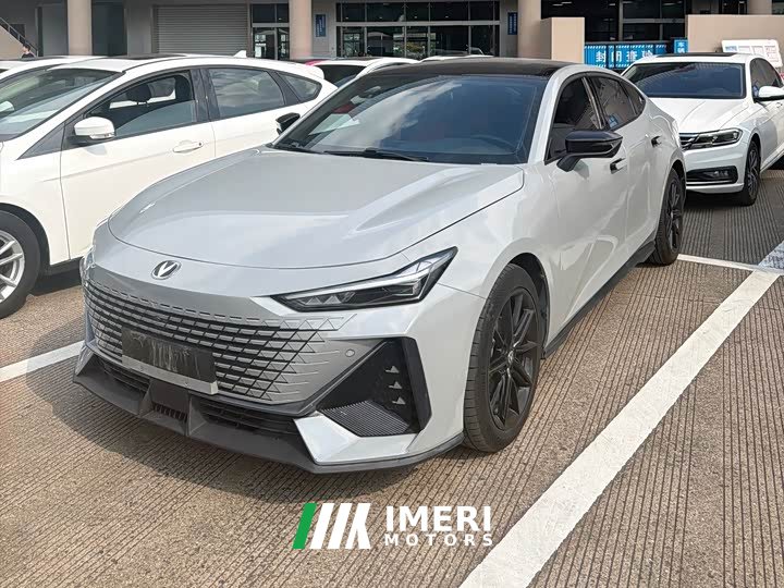 Changan UNI-V 2.0T Sharp Speed Edition - ავტომობილი ჩინეთიდან