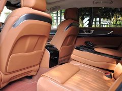 FAW Red Flag H9 2.0T Two-Wheel Drive Qi Chang Private Enjoyment Fashion Edition 5-Seater - ფოტო 8