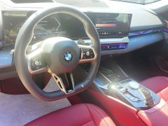 BMW 5 Series 530Li Luxury M Sport Package - ფოტო 4