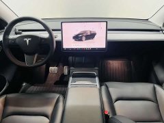 Tesla Model Y Rear-Wheel Drive - ფოტო 17