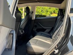 Tesla Model Y Rear-Wheel Drive - ფოტო 7
