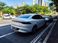 BYD Qin Plus 2021 DM-i 55KM Flagship - ფოტო 9