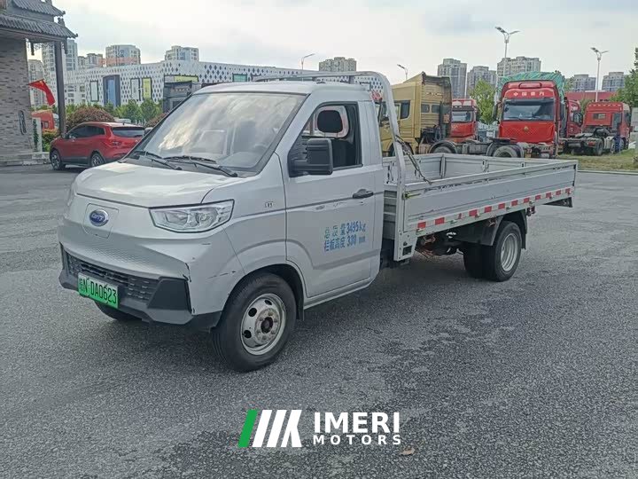 Little Elephant Xiaoxiang X7 with AVIC Battery (3815 Cargo Box) Stake Bed Truck - Luxury Edition