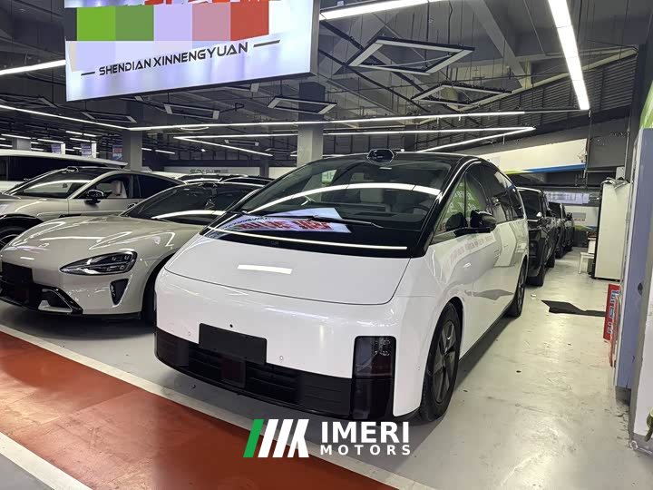 Li Auto Li Xiang MEGA Ultra - ავტომობილი ჩინეთიდან