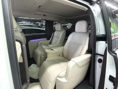 Li Auto Li Xiang MEGA Ultra - ფოტო 4
