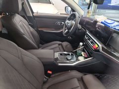 BMW 3 Series 325Li M Sport Package - ფოტო 14