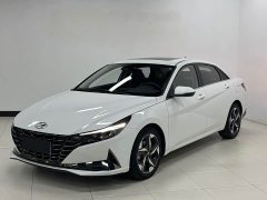 Hyundai Elantra 1.5L CVT Luxury - ფოტო 1