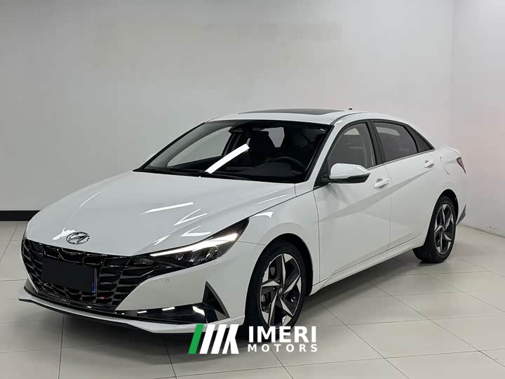 Hyundai Elantra 1.5L CVT Luxury