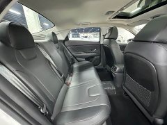 Hyundai Elantra 1.5L CVT Luxury - ფოტო 15