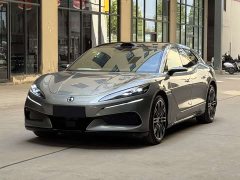 Denza BYD Denza Z9GT Flash Charging Flagship - ფოტო 1