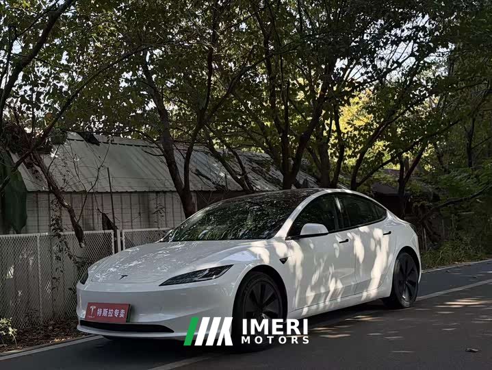 Tesla Model 3 Rear-Wheel Drive - ავტომობილი ჩინეთიდან