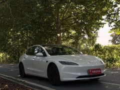 Tesla Model 3 Rear-Wheel Drive - ფოტო 3