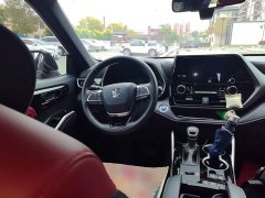 Toyota Crown Venza 2.5L HEV FWD Base - ფოტო 6