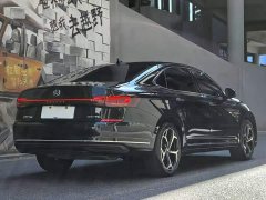Volkswagen Passat Outstanding Edition 330TSI Starry Elite Version - ფოტო 5