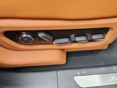 AITO M9 Extended Range Ultra 42kWh 6-Seater - ფოტო 18