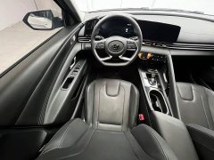 Hyundai Elantra 1.5L CVT Luxury - ფოტო 10