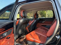 Lincoln Explorer 2.0T AWD EcoBoost Hybrid Elite - ფოტო 10