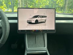 Tesla Model Y Rear-Wheel Drive - ფოტო 10