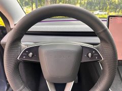 Tesla Model Y Rear-Wheel Drive - ფოტო 8