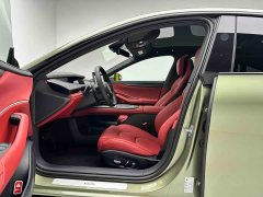 Xiaomi SU7 2024 Rear-Wheel Drive Long Range Smart Driving Edition - ფოტო 7