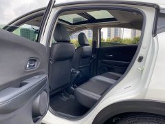 Honda Vezel 2020 1.5L CVT Pioneer Edition - ფოტო 9