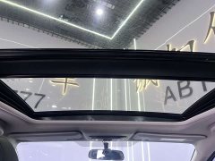 Honda Vezel 1.5L CVT Phantom Night Pioneer Edition - ფოტო 18
