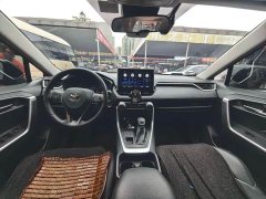 Toyota Venza 2020 2.0L CVT AWD Luxury - ფოტო 6