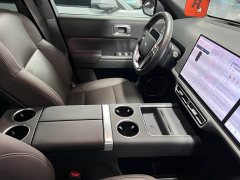 Li Auto L9 2023 Pro - ფოტო 17
