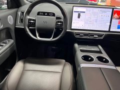 Li Auto L9 2023 Pro - ფოტო 7