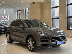 Porsche 2019 Cayenne 3.0T - ფოტო 3