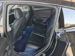 Tesla Model Y Long Range All-Wheel Drive - ფოტო 8