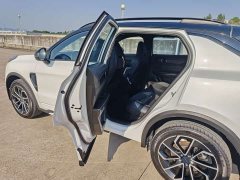 Lynk & Co Geely Lynk & Co 01 1.5TD EM-F Dawn - ფოტო 7