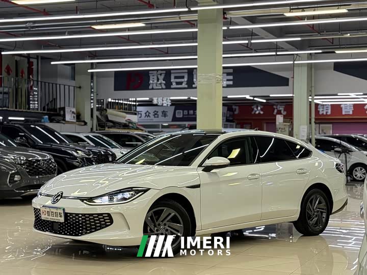 Volkswagen Lingdu L 280TSI DSG Dazzling Red Edition - ავტომობილი ჩინეთიდან