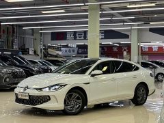 Volkswagen Lingdu L 280TSI DSG Dazzling Red Edition - ფოტო 1