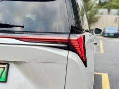 Buick GL8 New Energy Luxe Premium 7-Seater - ფოტო 9