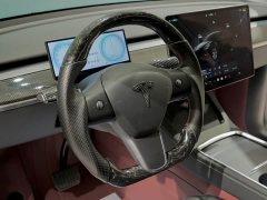 Tesla Model Y Rear-Wheel Drive - ფოტო 3