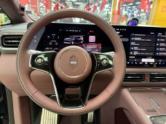 Luxeed Zhiji V9 Ultra - ფოტო 7