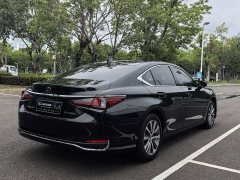 Lexus ES 200 Premium Edition - ფოტო 7