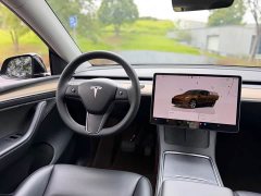 Tesla Model Y Rear-Wheel Drive - ფოტო 17