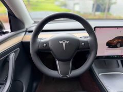 Tesla Model Y Rear-Wheel Drive - ფოტო 20