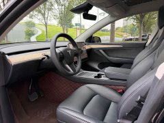 Tesla Model Y Rear-Wheel Drive - ფოტო 9